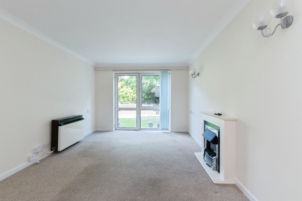 Property photo 2 of 16
