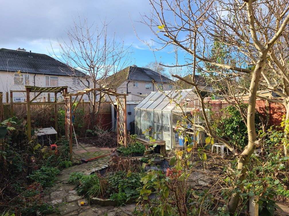 Property photo 2 of 26