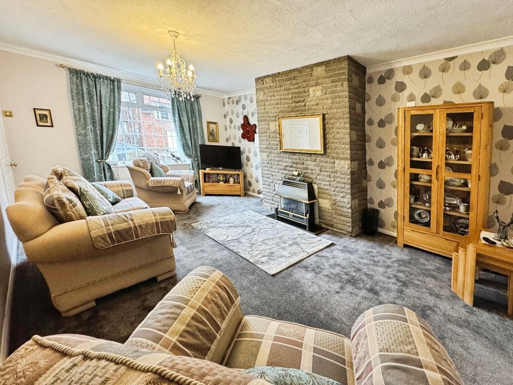 Property photo 2 of 8 Photo 6