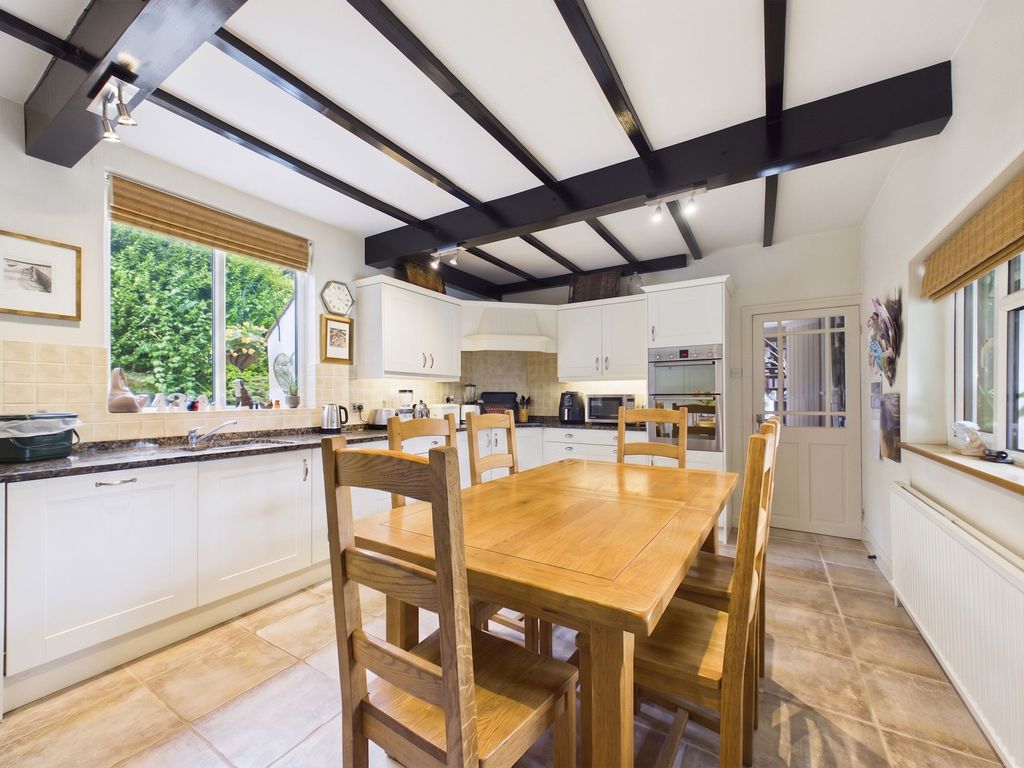 Property photo 2 of 50 Dining Kitchen