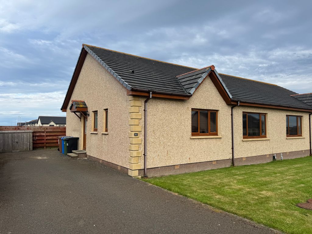 Property photo 1 of 26