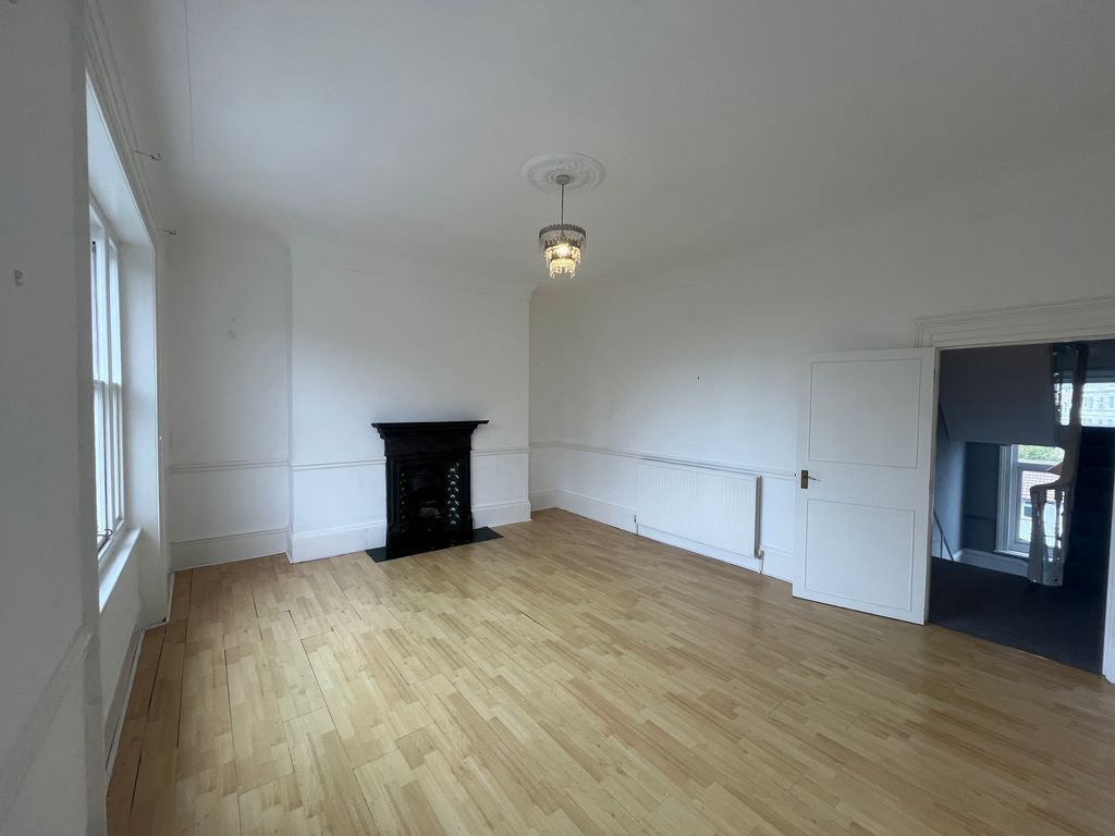 Property photo 2 of 8 Living Room