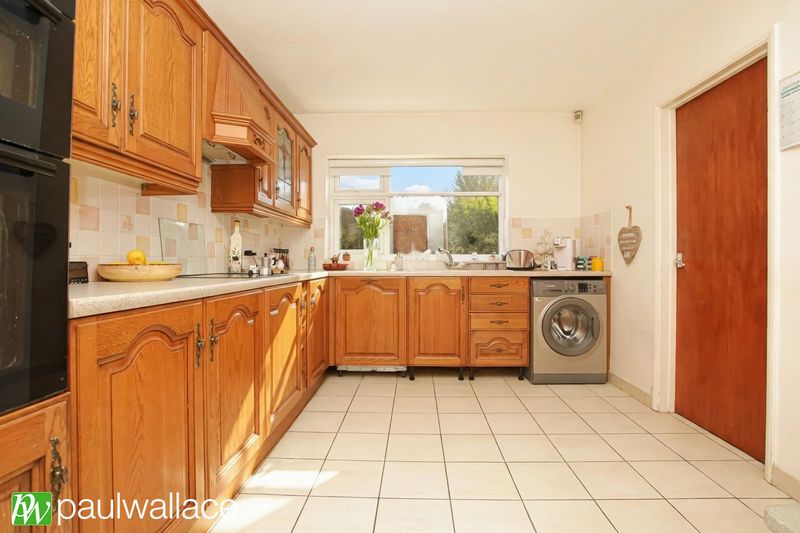 Property photo 3 of 23 Kitchen