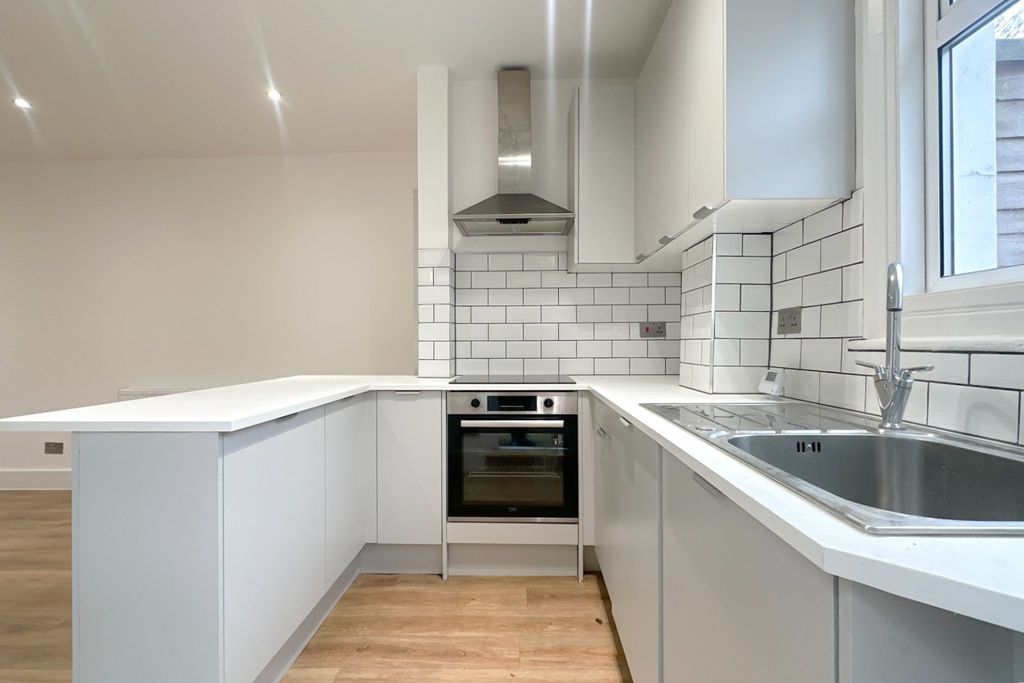 Property photo 3 of 13 Picture No. 13