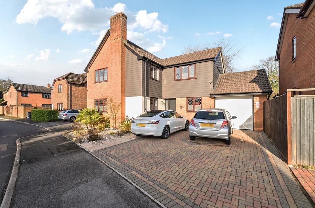 Property photo 1 of 21 Updated Externals (1).Jpg