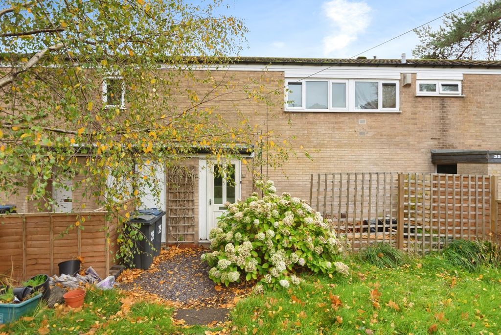 Property photo 3 of 17 Front