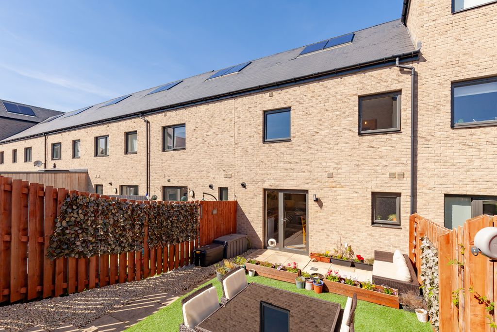 Additional image 19 of 3 bed terraced house for sale7 Broomview Path, Edinburgh EH11