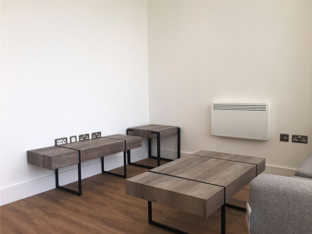 Property photo 1 of 6 Picture No. 10