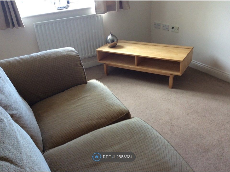 Property photo 2 of 22 Lounge