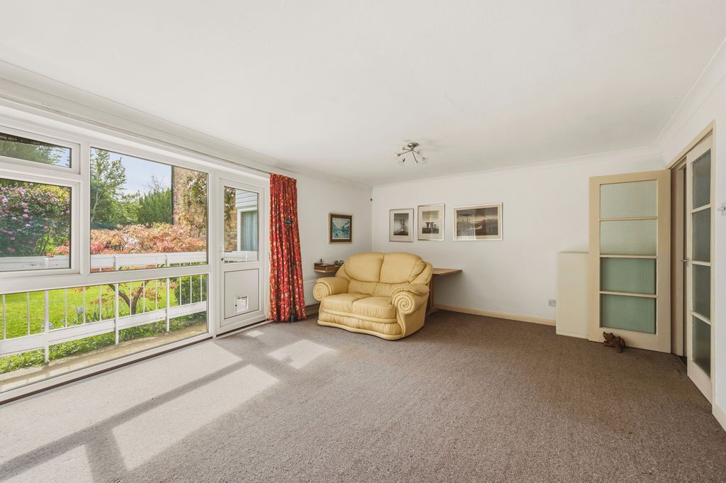 Property photo 3 of 14 Picture No. 06