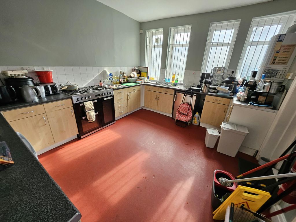 Property photo 3 of 10 20260310_134731 - Copy.Jpg