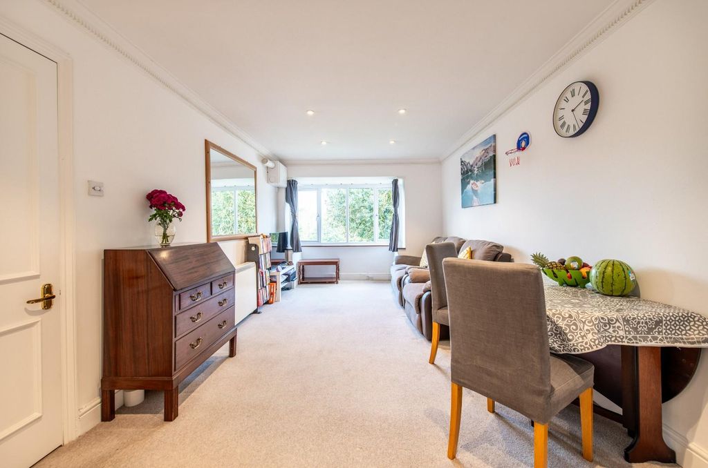 Property photo 3 of 13 Living Room