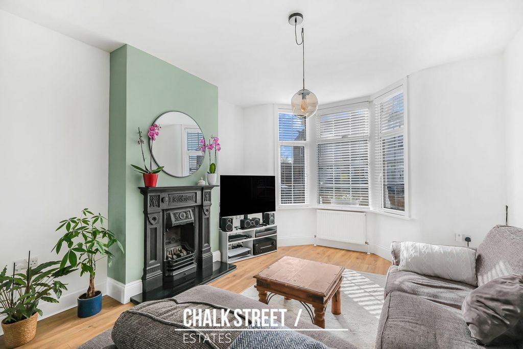 Property photo 1 of 26