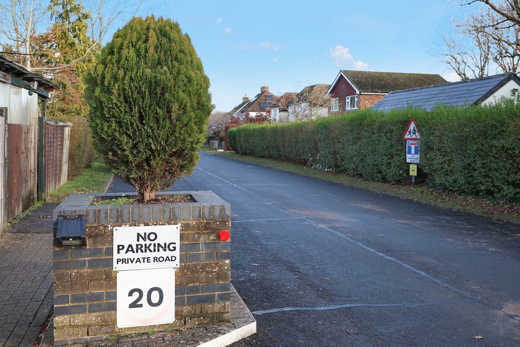 Property photo 2 of 16 Picture No. 15