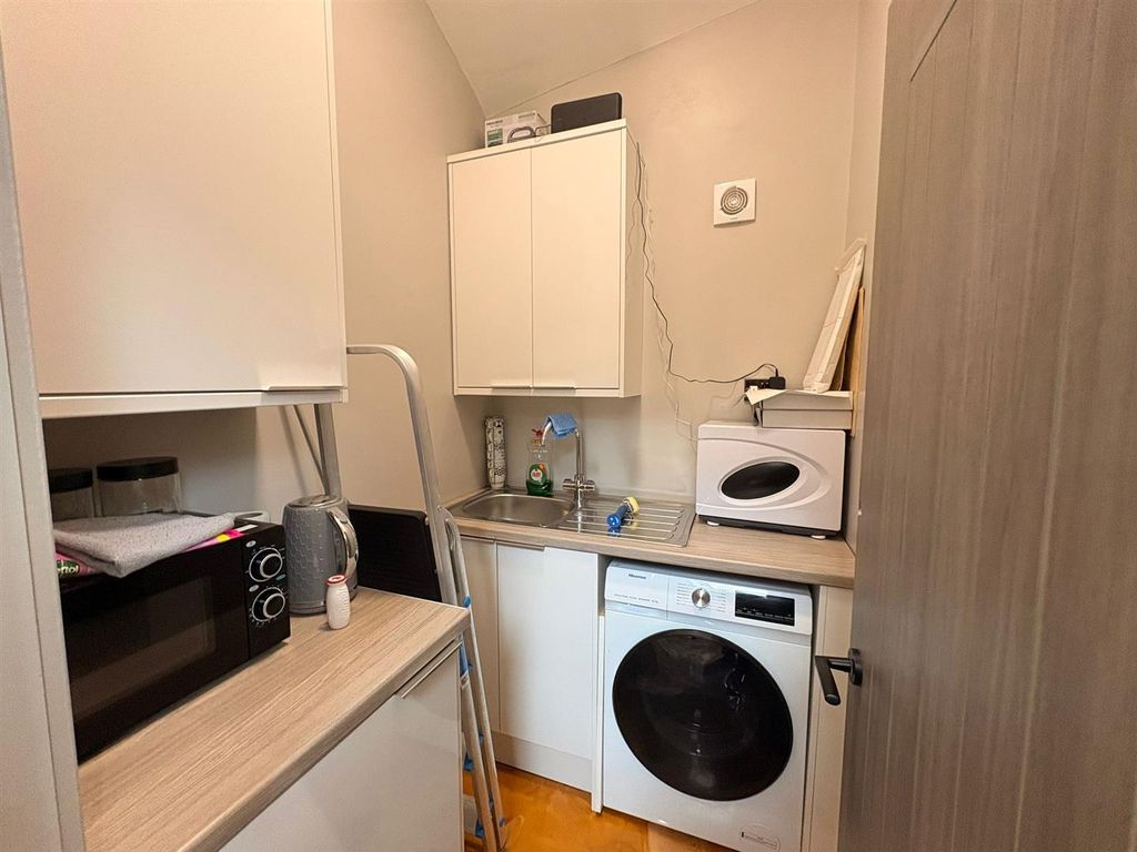 Property photo 3 of 7 4.Jpg