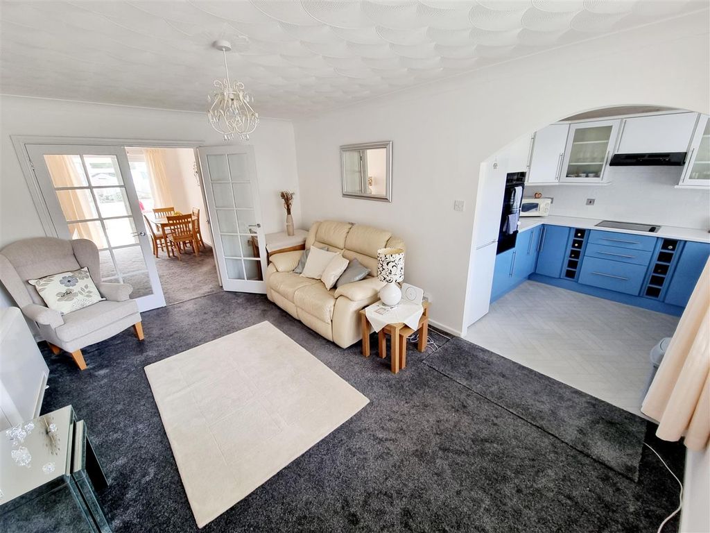 Property photo 2 of 16 Open Plan.Jpg