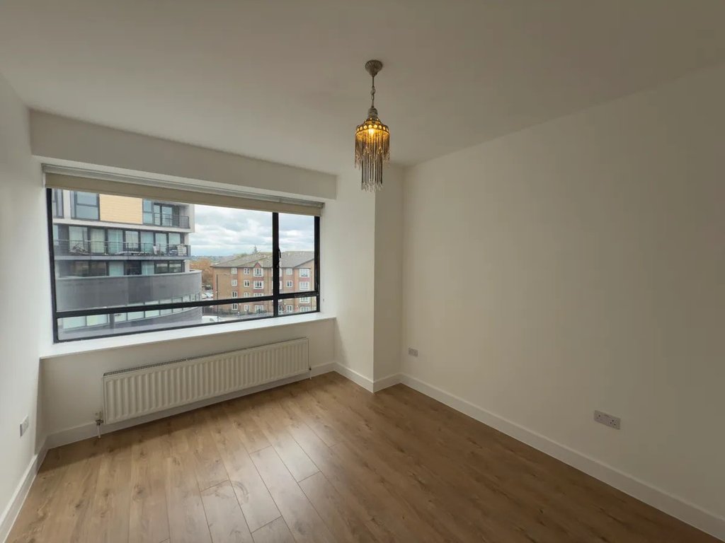 Property photo 2 of 4