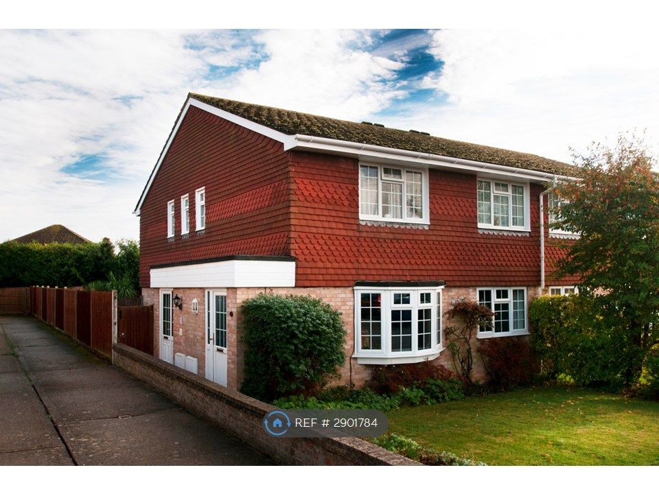 Property photo 1 of 13 Outside