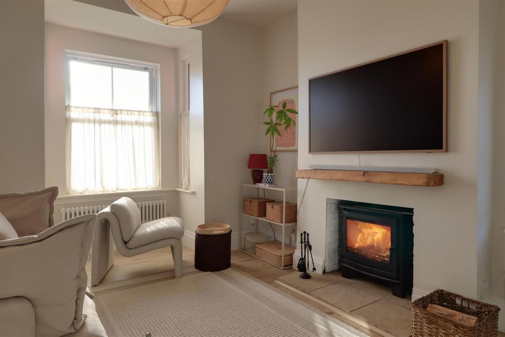 Property photo 2 of 39 Img_6244-Img_6246.Jpg