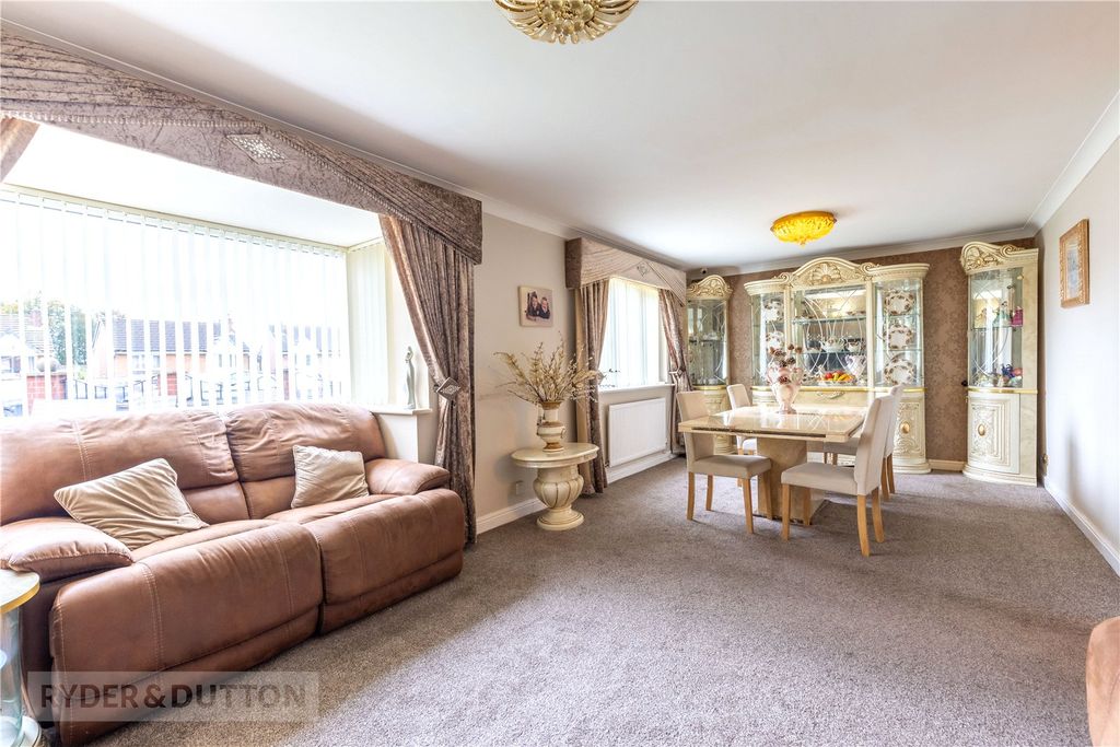 Property photo 2 of 23 Picture No. 10