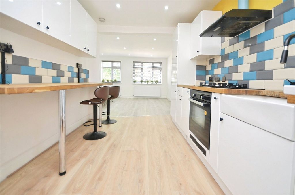Property photo 2 of 6 Picture No. 02
