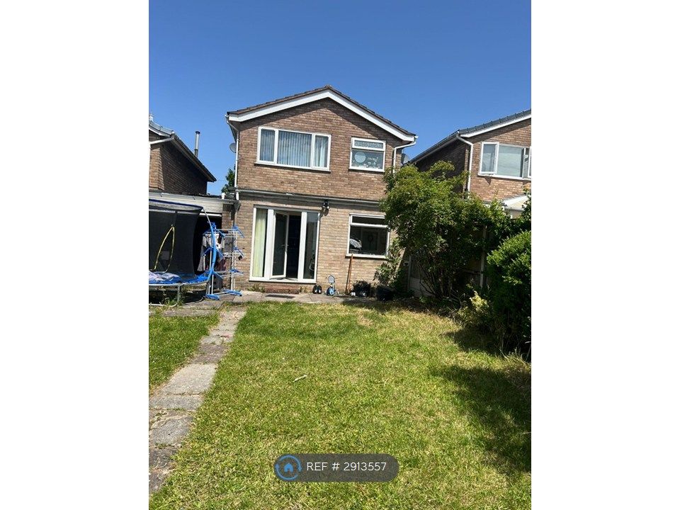 Property photo 3 of 6