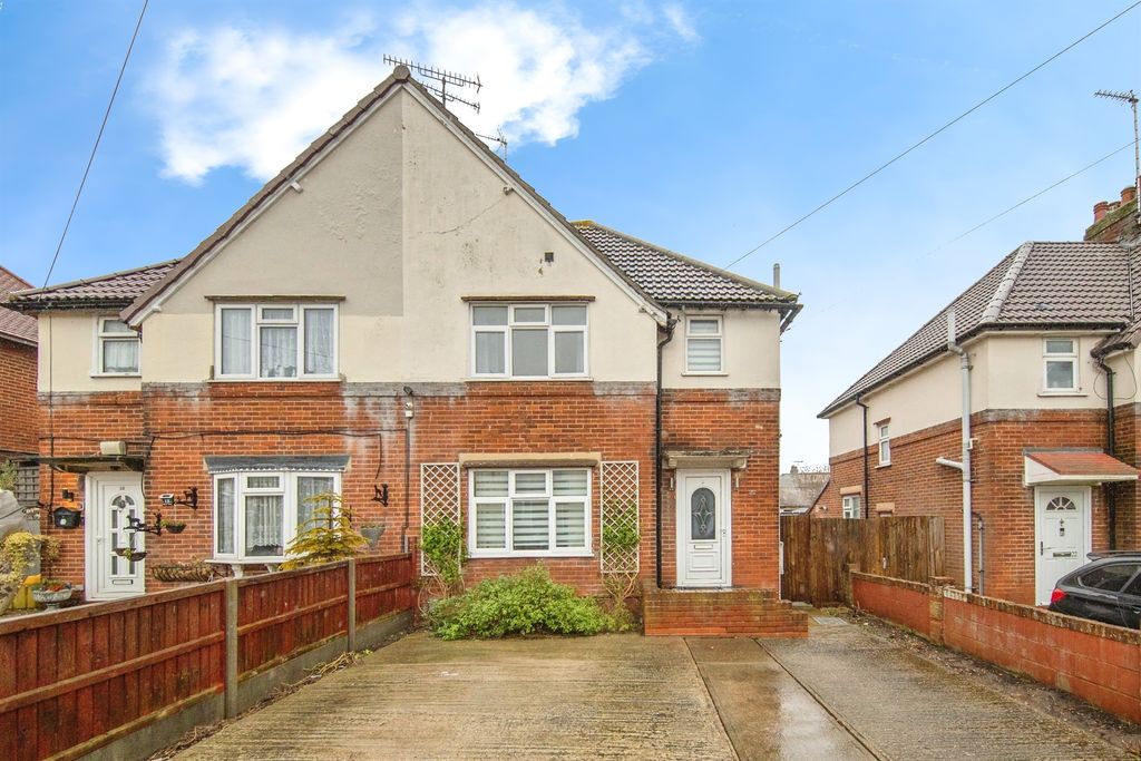 Property photo 1 of 15