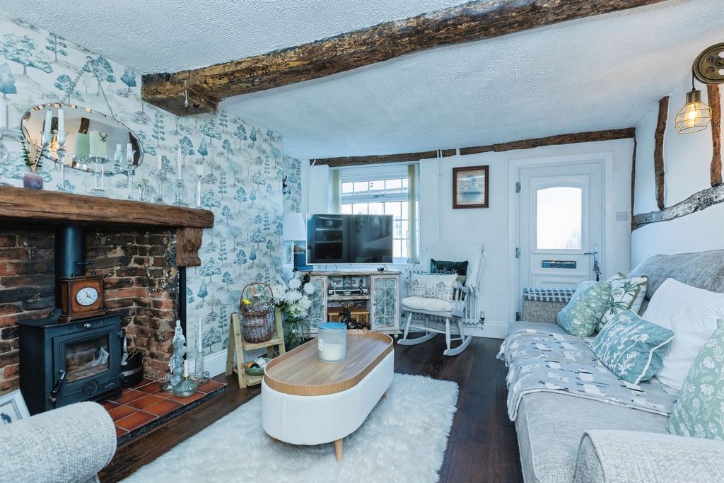 Property photo 1 of 47