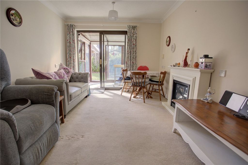 Property photo 2 of 11 Picture No. 09