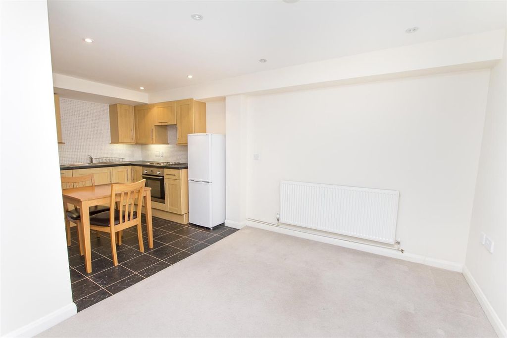 Property photo 3 of 7 Img_9321.Jpg