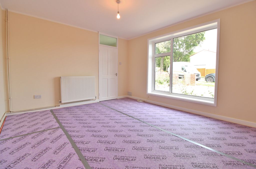 Property photo 3 of 24