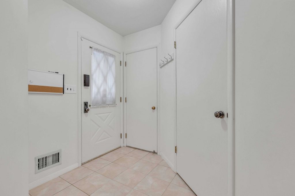 Property photo 3 of 30 <Alttext/>