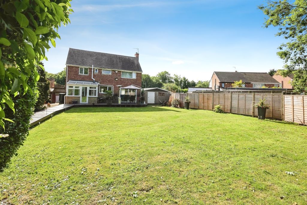 Property photo 3 of 18