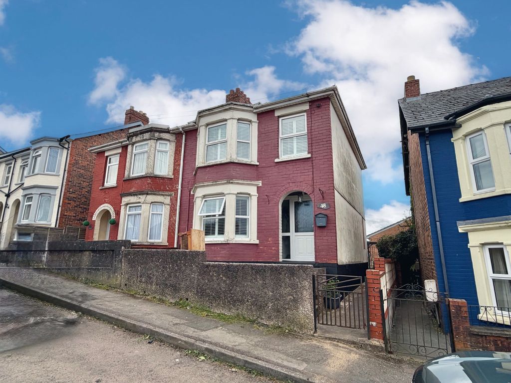 Property photo 1 of 20