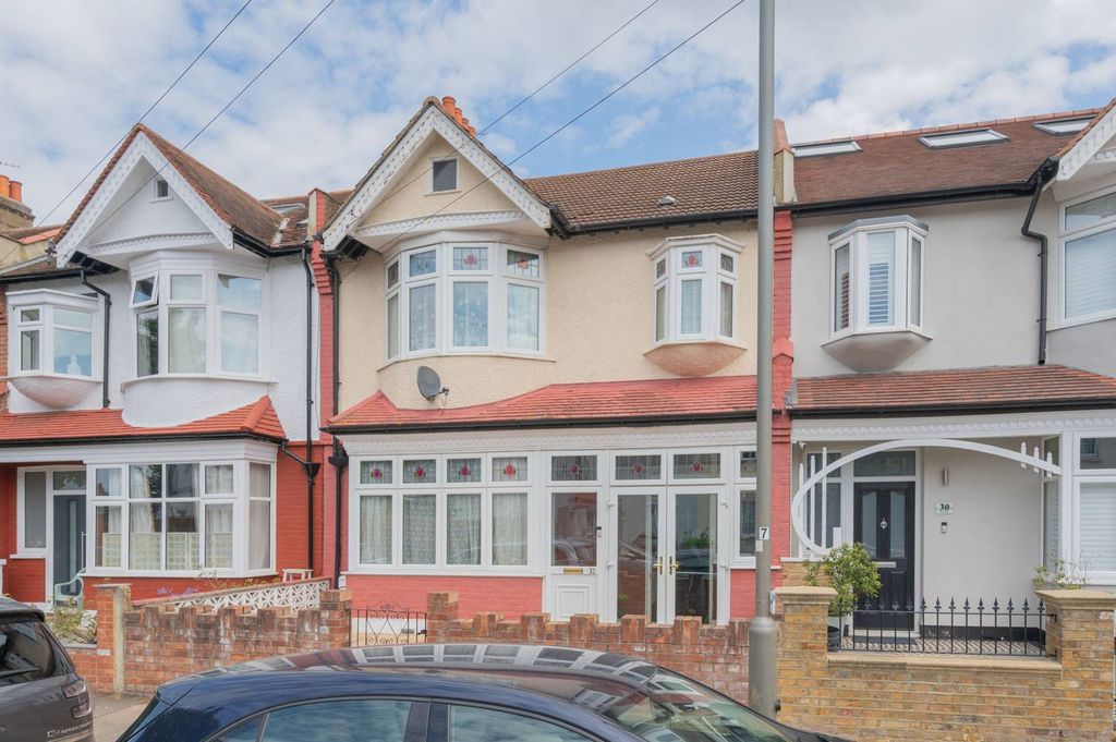Property photo 2 of 15