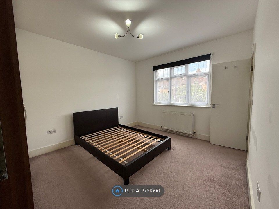 Property photo 2 of 5