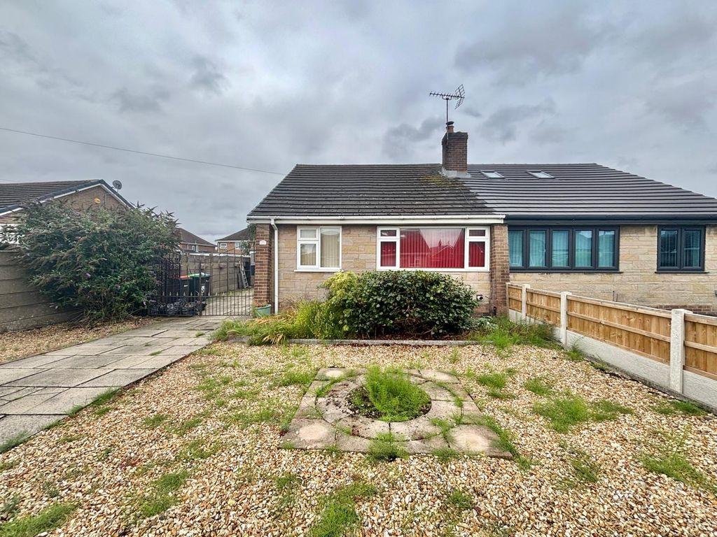 Property photo 1 of 10 Front