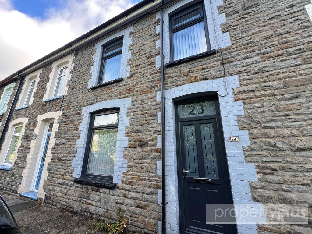 Property photo 1 of 14 Picture No. 02