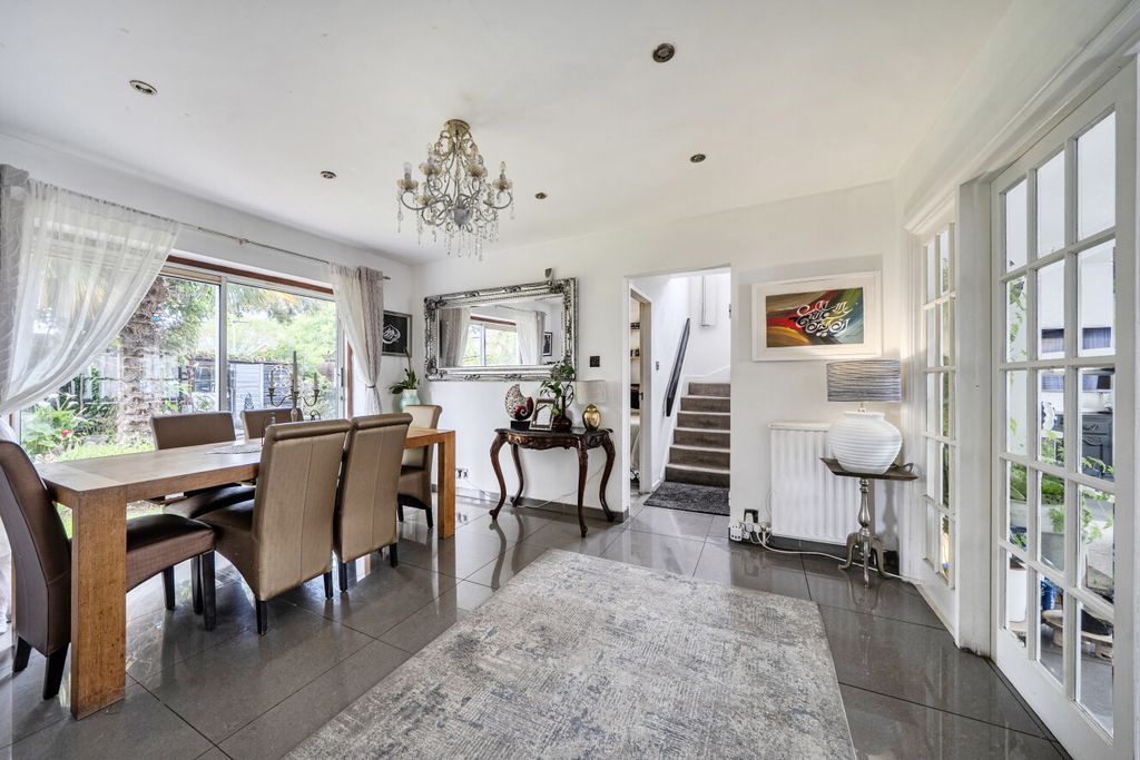 Property photo 3 of 17 1459860-10-6A0B1F...
