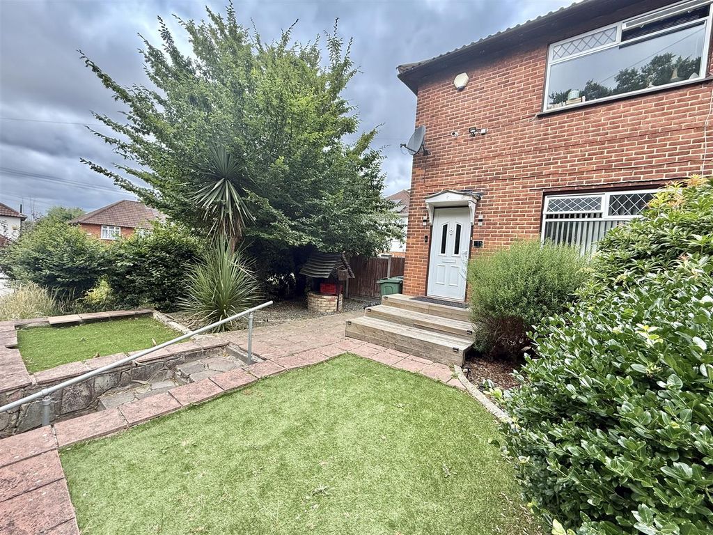 Property photo 1 of 13 Img_2468.Jpg