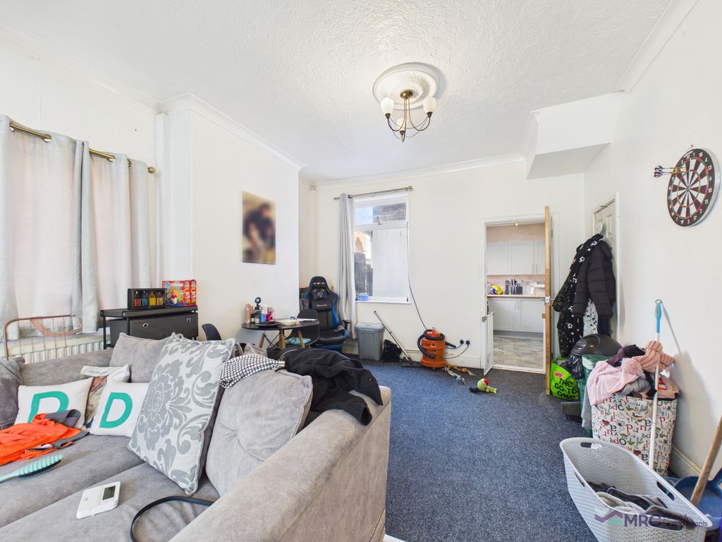 Property photo 2 of 5 Gallery