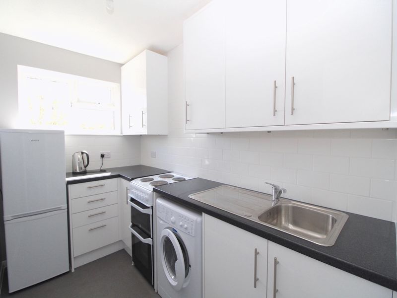 Property photo 3 of 7 Photo 2