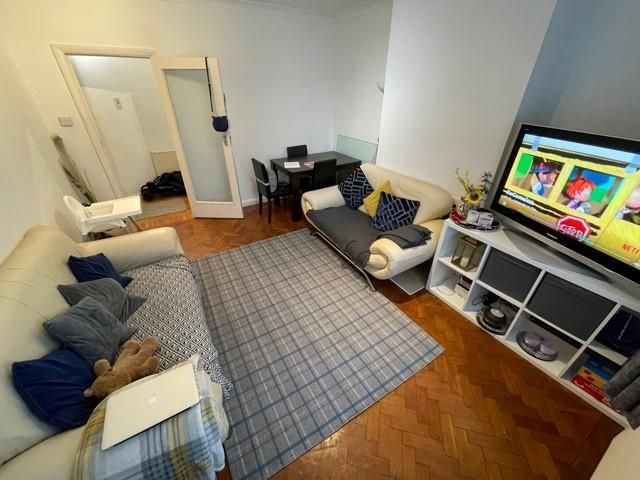 Property photo 3 of 15 liv2.Jpg