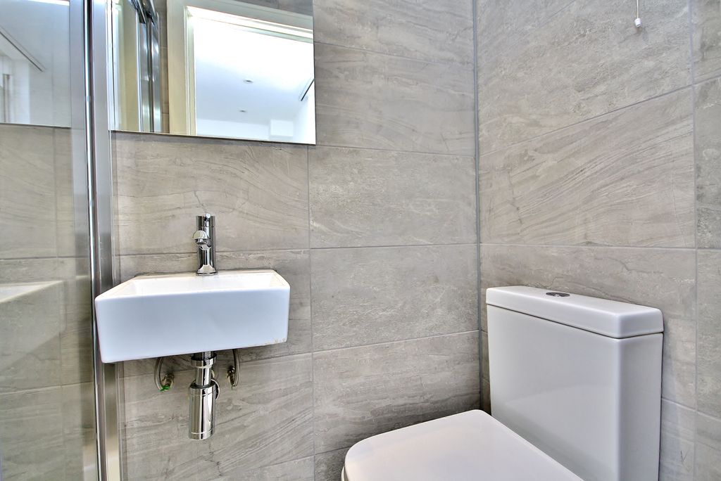 Property photo 2 of 4 Photo 02