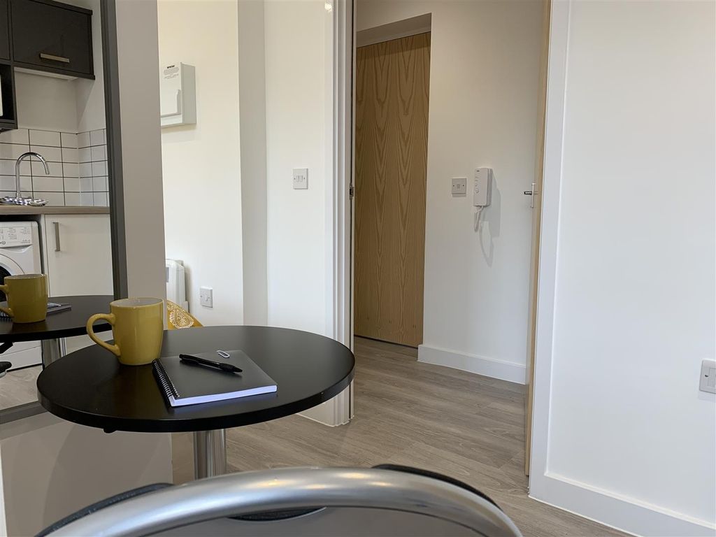 Property photo 2 of 9 Bright And Airy Hallway With Modern Flooring...