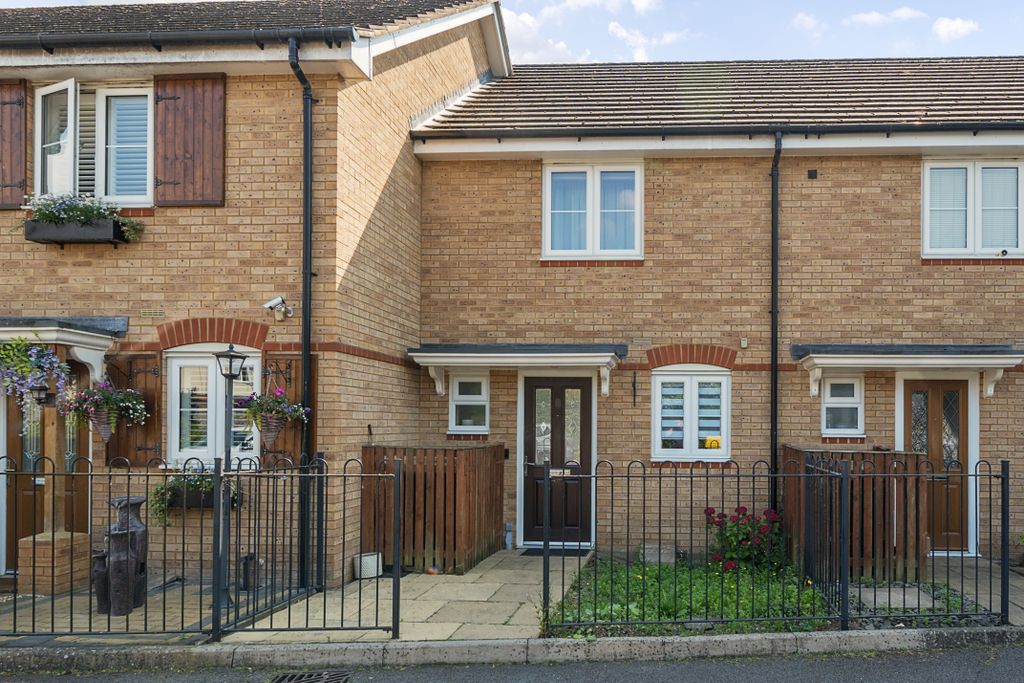 Property photo 1 of 11