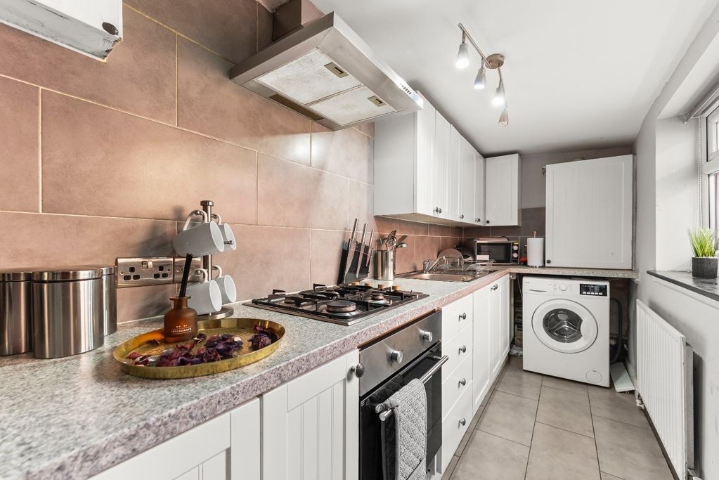 Property photo 3 of 8 Jpg