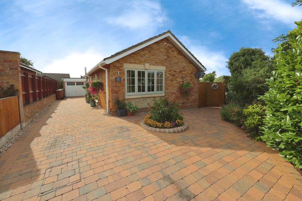 Property photo 1 of 30 4337091