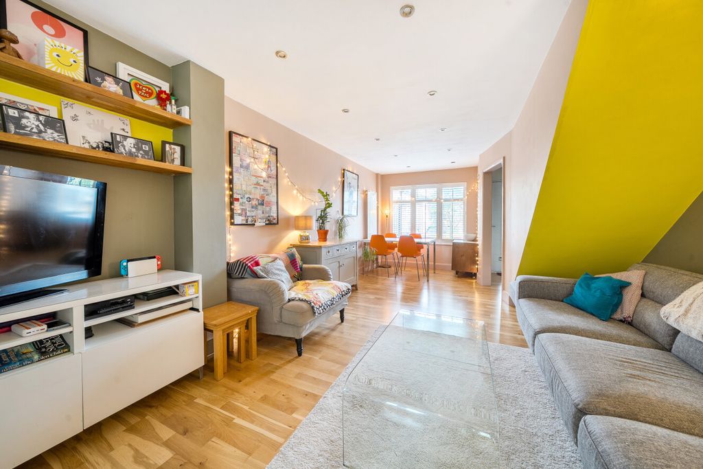 Property photo 2 of 13 1526865-8-6Ac50d7...