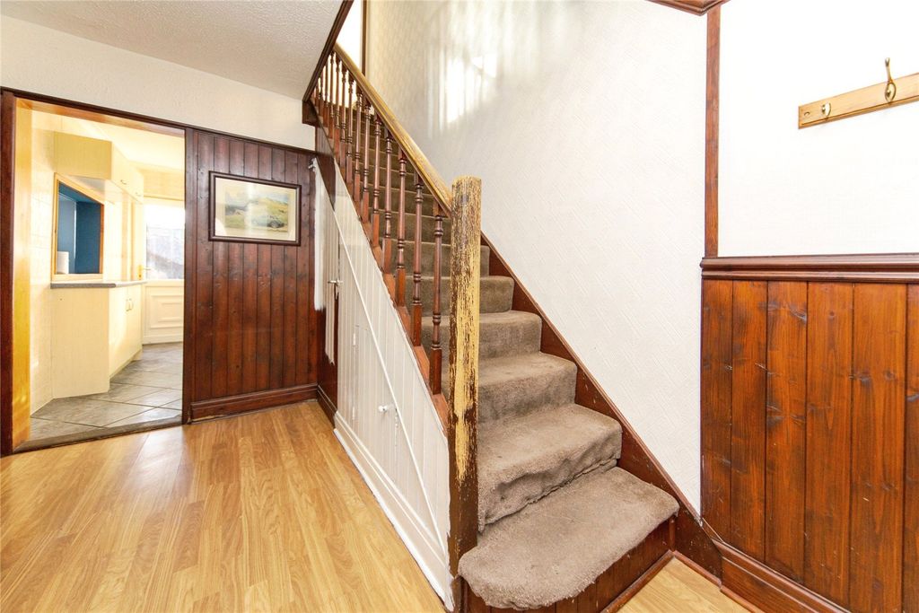 Property photo 3 of 27 Picture No. 05